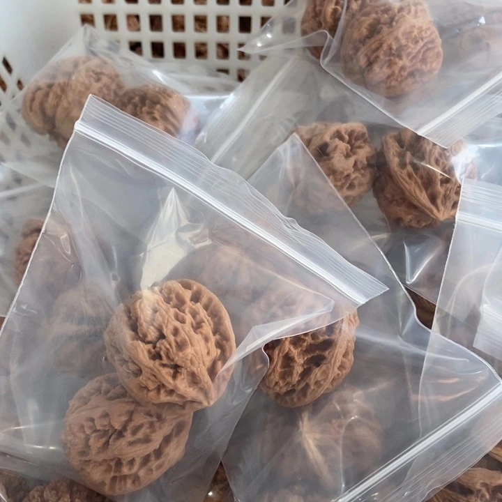 吊坠文玩核桃粗筋破烂