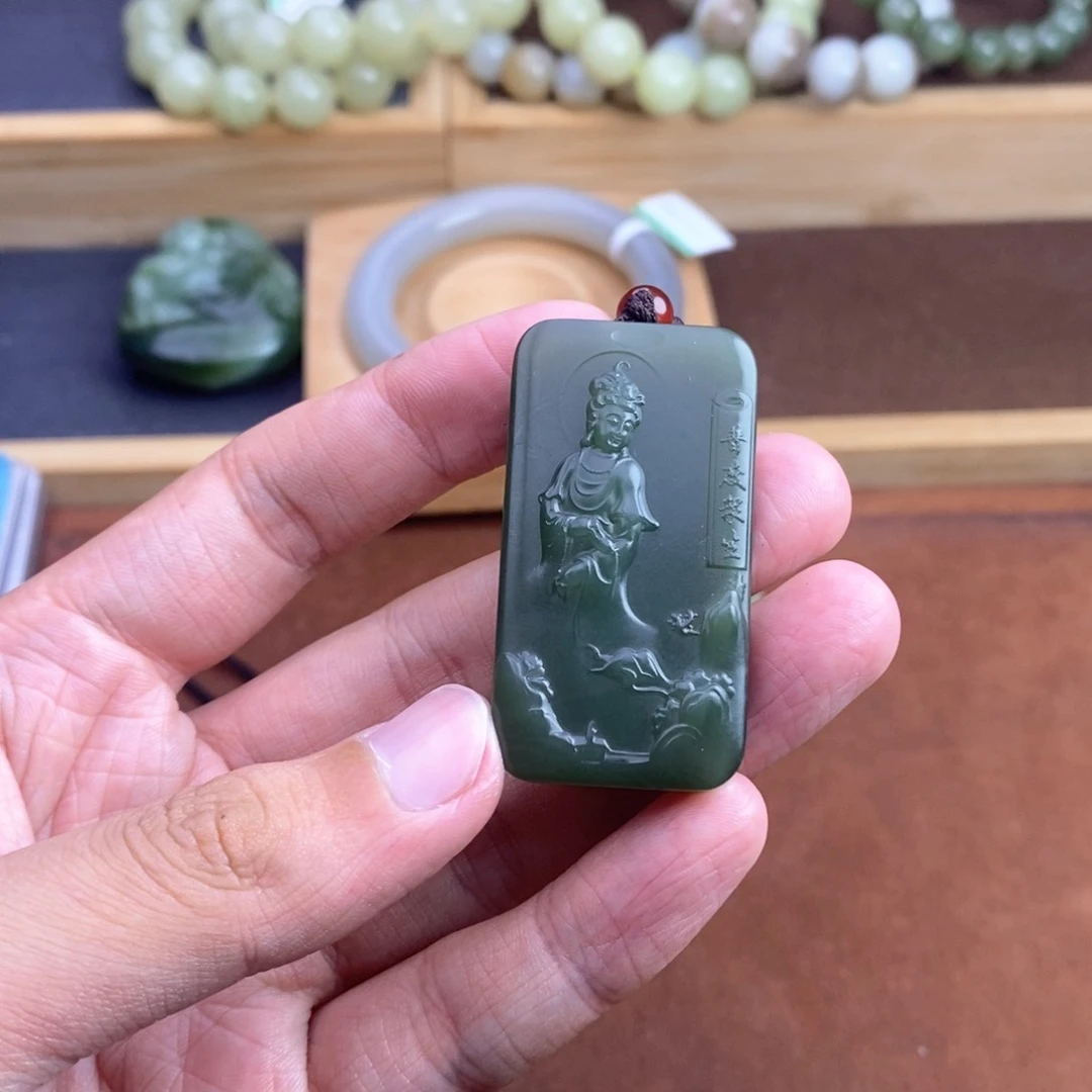 和田玉（糖玉）挂件未镶嵌