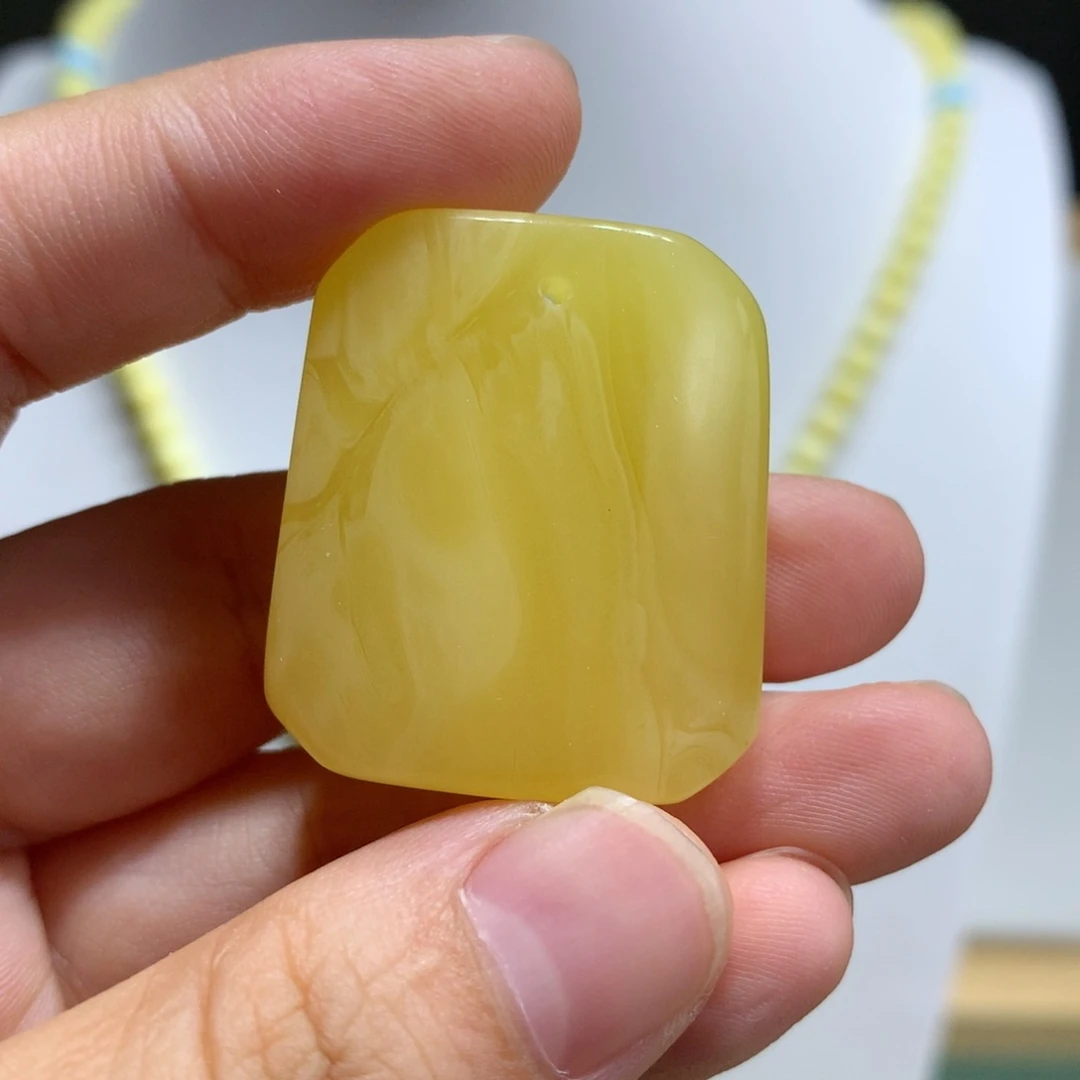 未镶嵌琥珀裸石无事牌