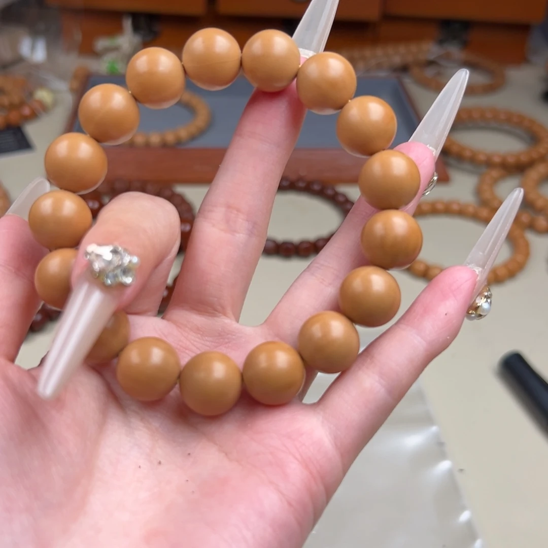 猴头核桃手串泛油正圆35.8