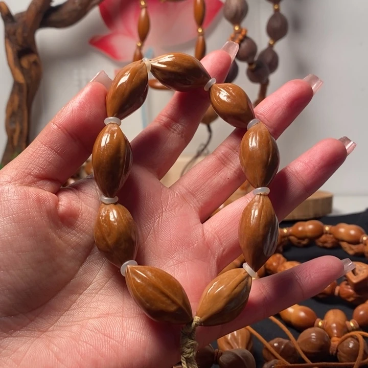 手串/手链橄榄核1.6三面佛