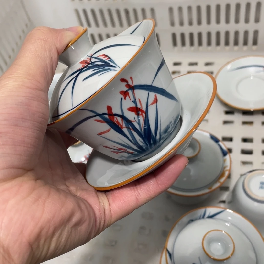 釉下手绘茶具，大瑕