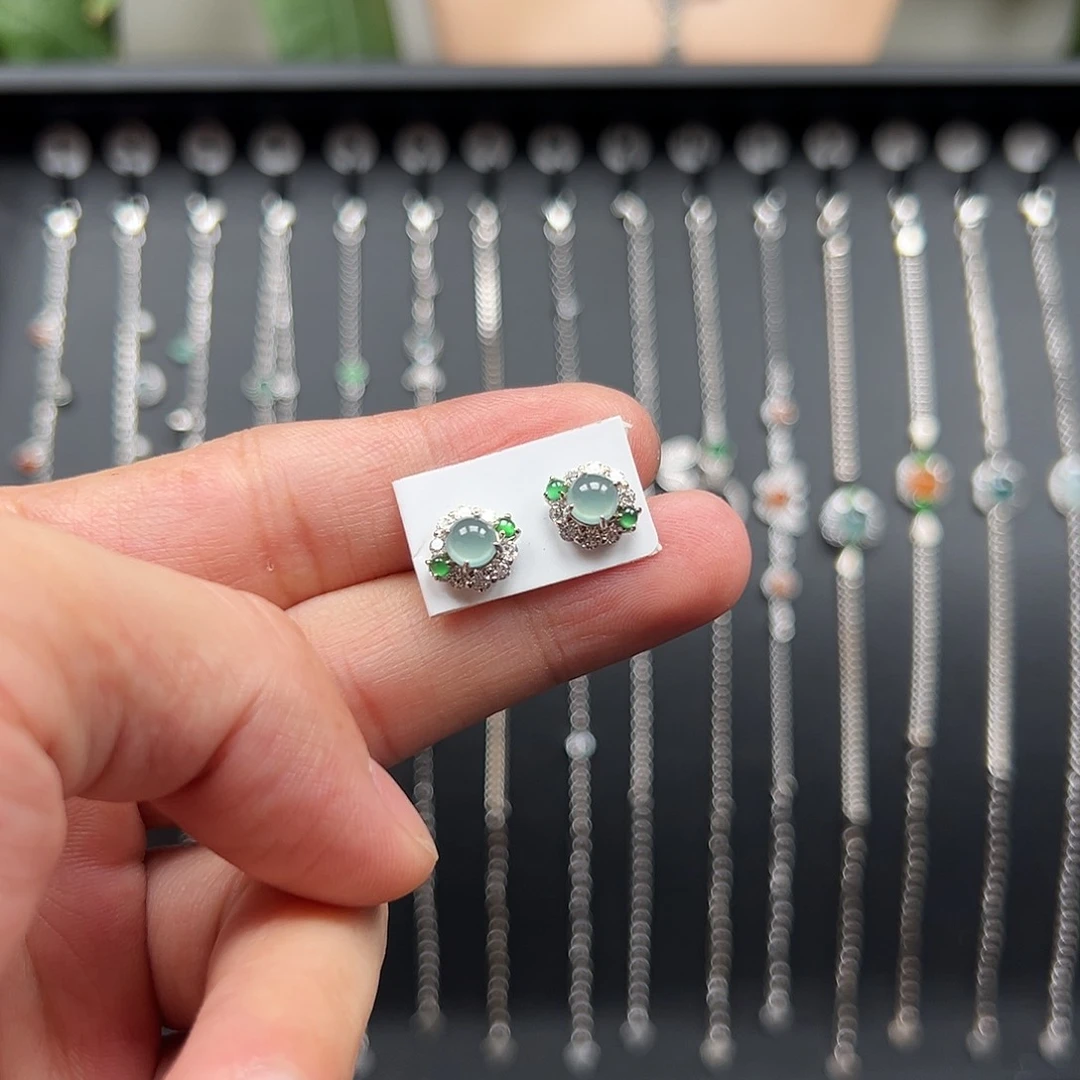 漫***棠翡翠银S925镶嵌耳饰8888