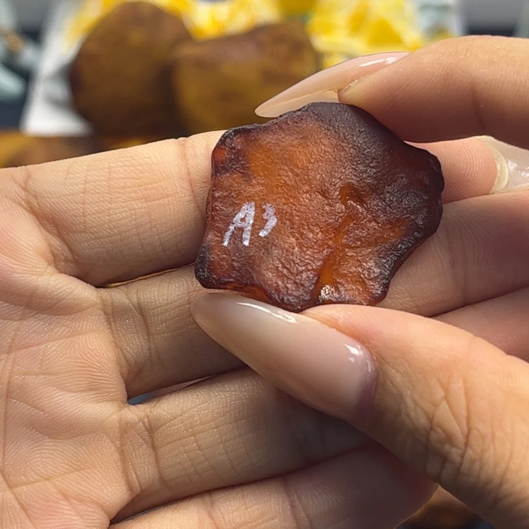 定制琥珀蜜蜡定制