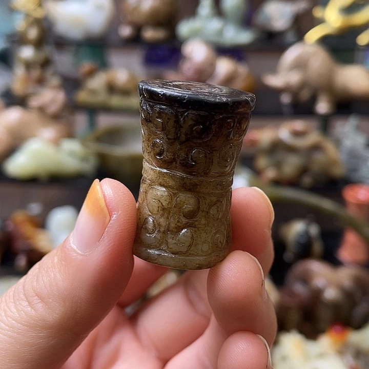 和田玉（糖玉）未镶嵌颈饰