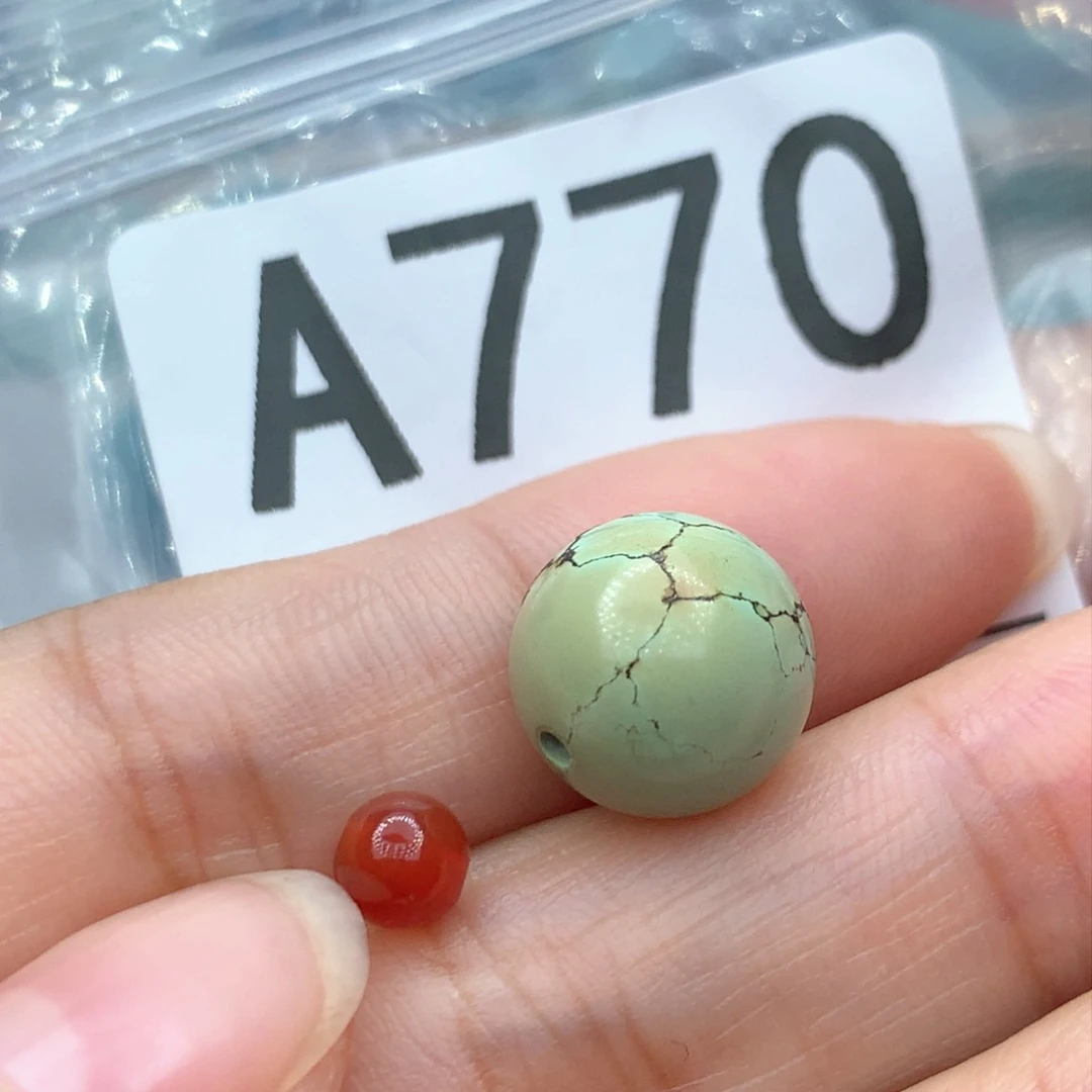 未镶嵌南红玛瑙珠宝奇石