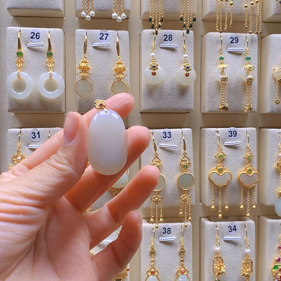 和田玉银S925镶嵌颈饰