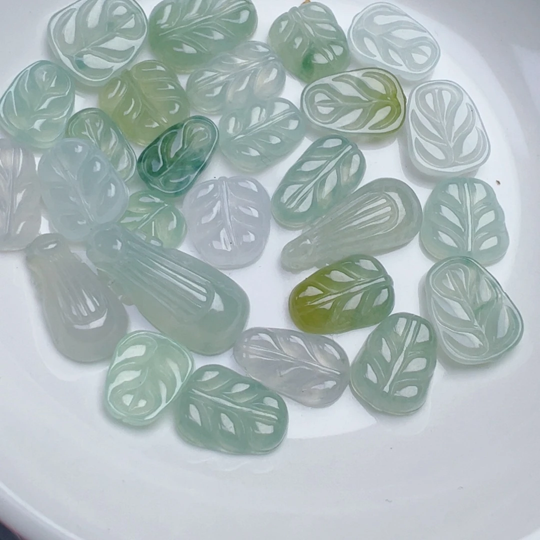 翡翠散珠叶子一个