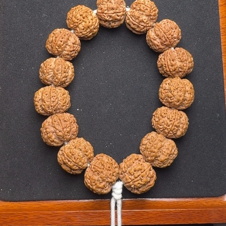 金刚菩提手串4号23尺寸粗筋梅花