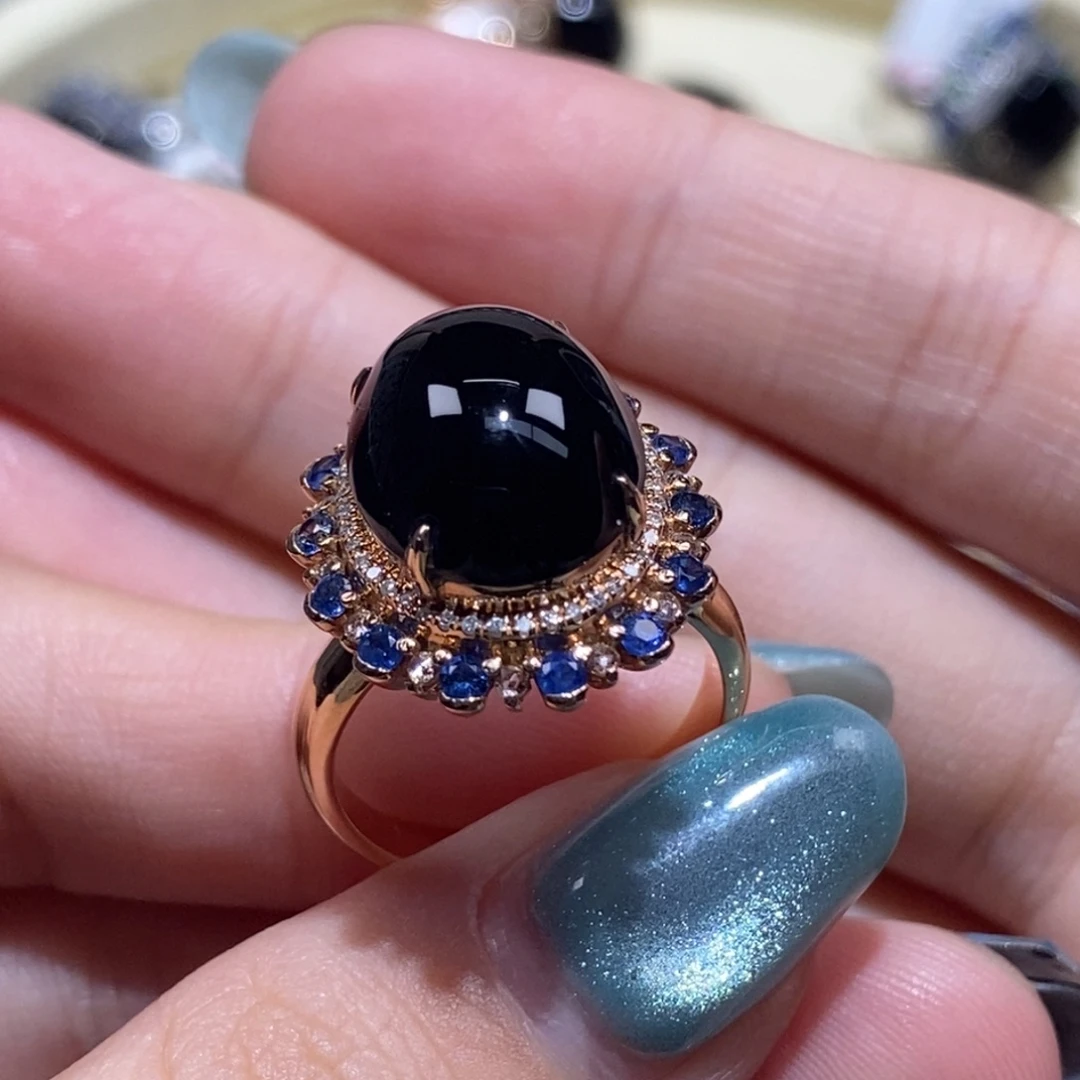 翡翠18K金镶嵌戒指