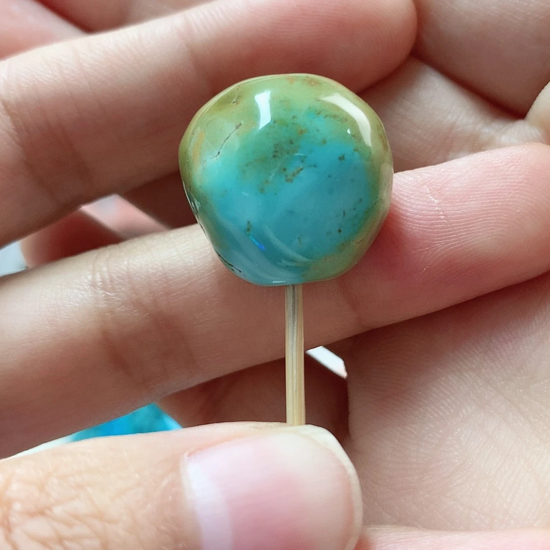 未镶嵌绿松石珠宝奇石