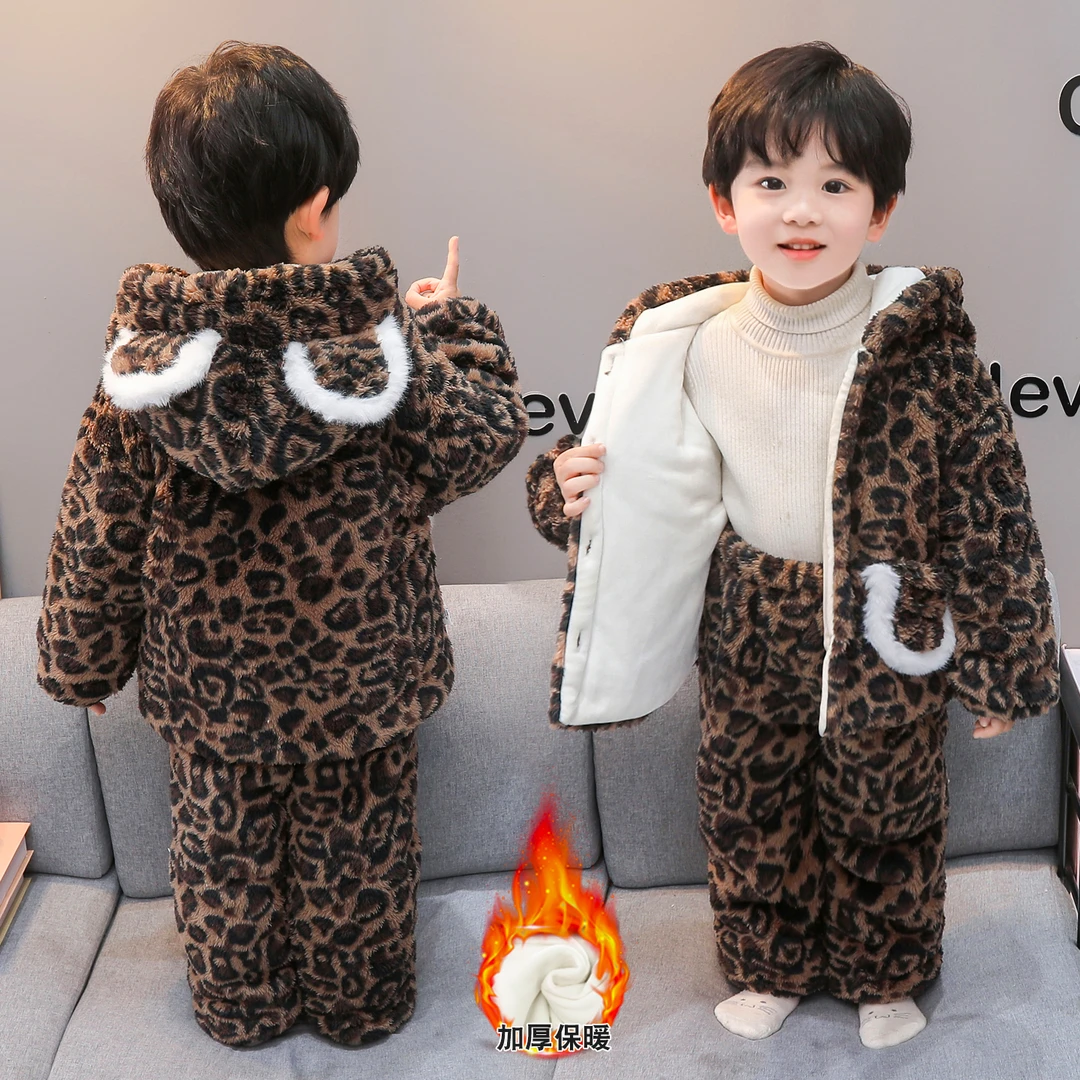 男童法兰绒睡衣冬季三层夹棉男孩宝宝加绒连帽套装儿童保暖家居服