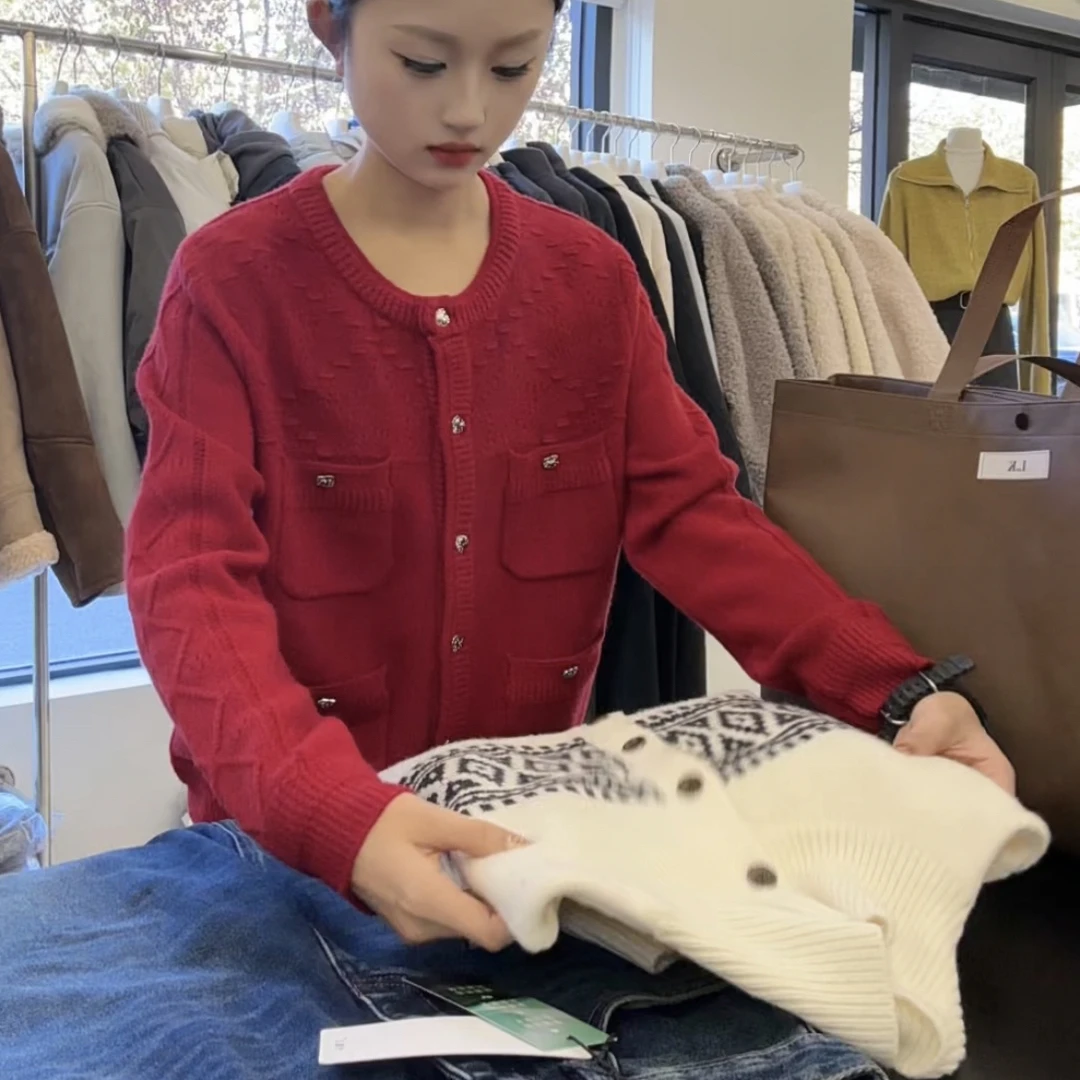 年款推荐～韩版宽松圆领小香风100%羊毛毛衣开衫女2025冬季新款潮