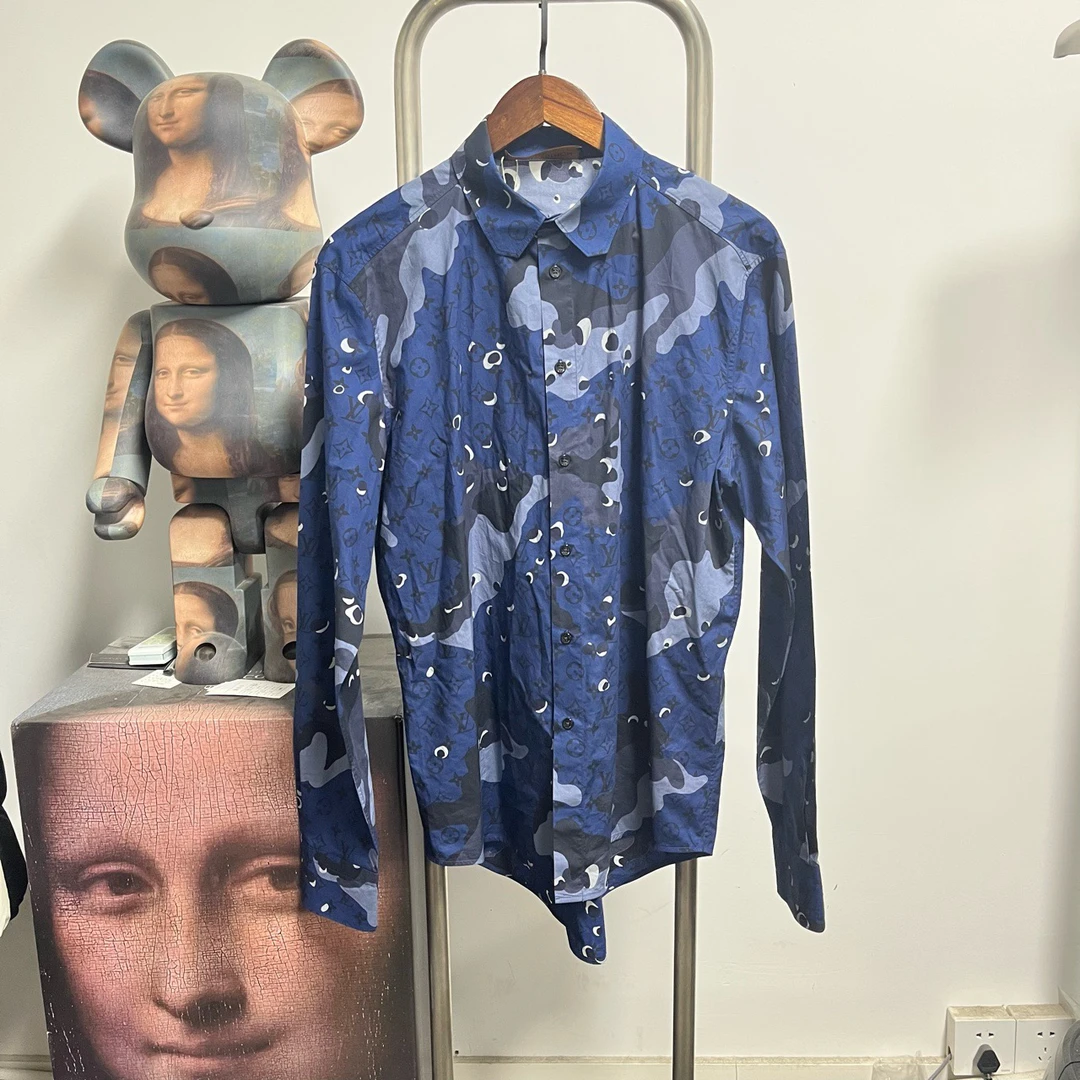 99新 LouisVuitton/路易威登 满印衬衫M2009尺码：M衣长73胸围55