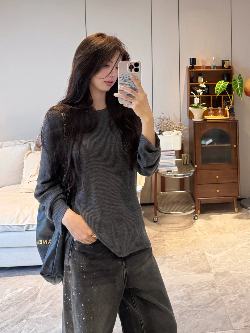 R-HER【月蚀时刻】黑色小衫气质精致白领千金清冷感贵系针织长袖