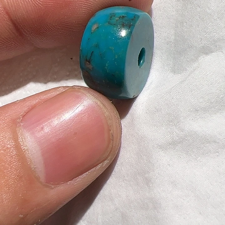 香榧木泰*在家了一个人