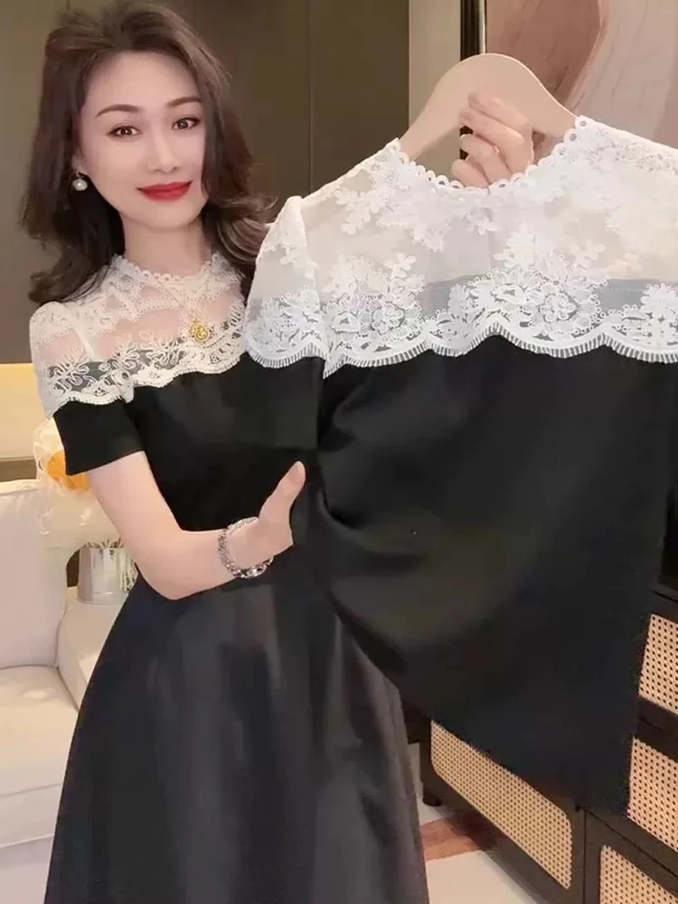 黑色气质蕾丝拼接漂亮小衫女2025夏季新款设计感洋气减龄百搭上衣