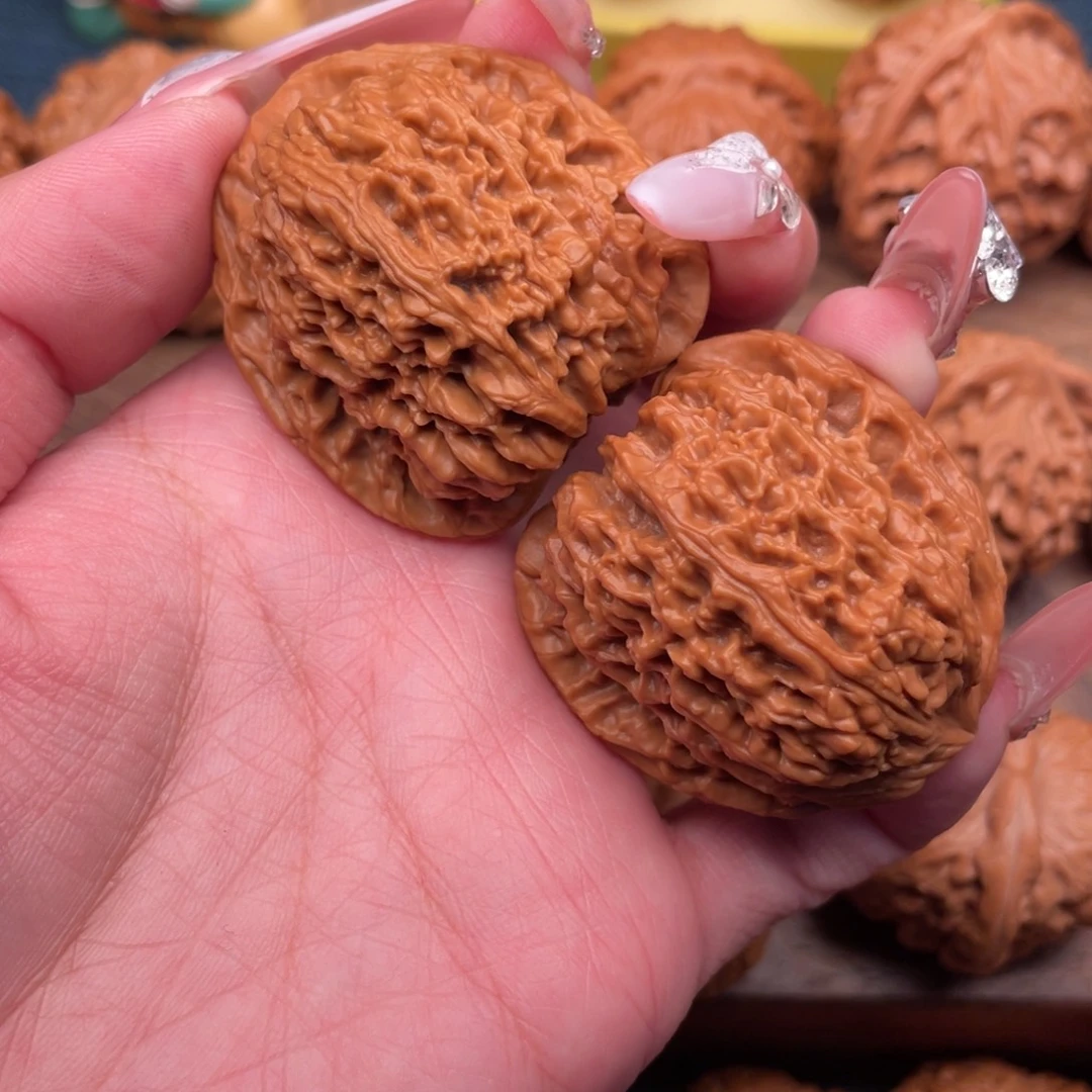 y***y文玩核桃把件全h品逐鹿南疆41