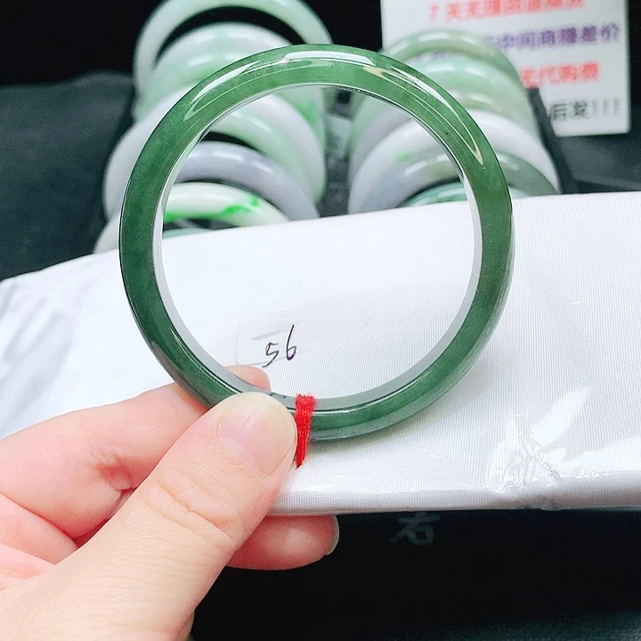 翡翠未镶嵌手镯55
