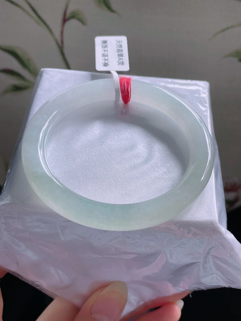 冰糯种起胶55.7圈圆条手镯时尚气质美人条正品天然缅甸翡翠A货