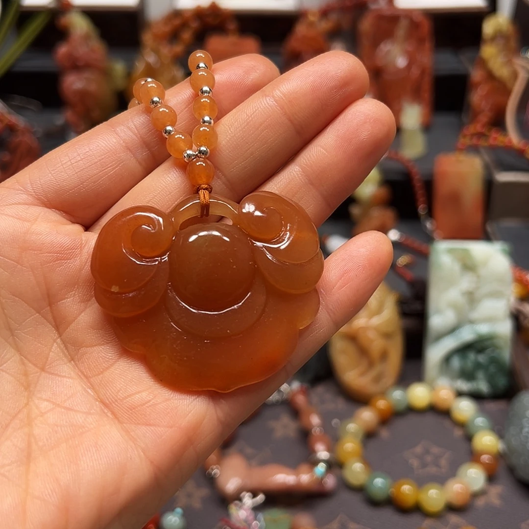 岫玉未镶嵌吊坠，吊坠挂件