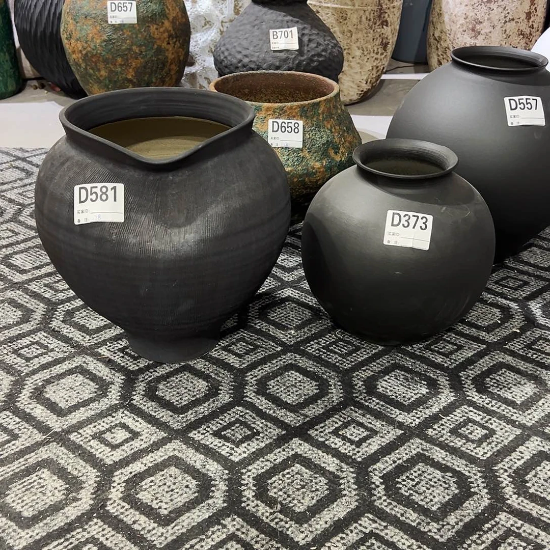 刘***妥瓶d581高30口17.d373高23口9.5无孔