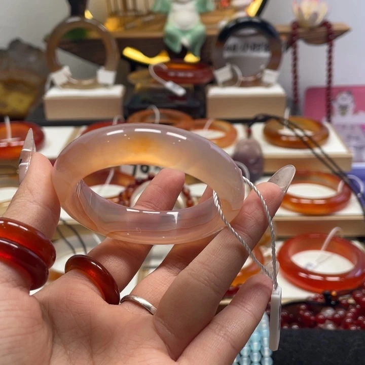 玛瑙/玉髓未镶嵌手镯