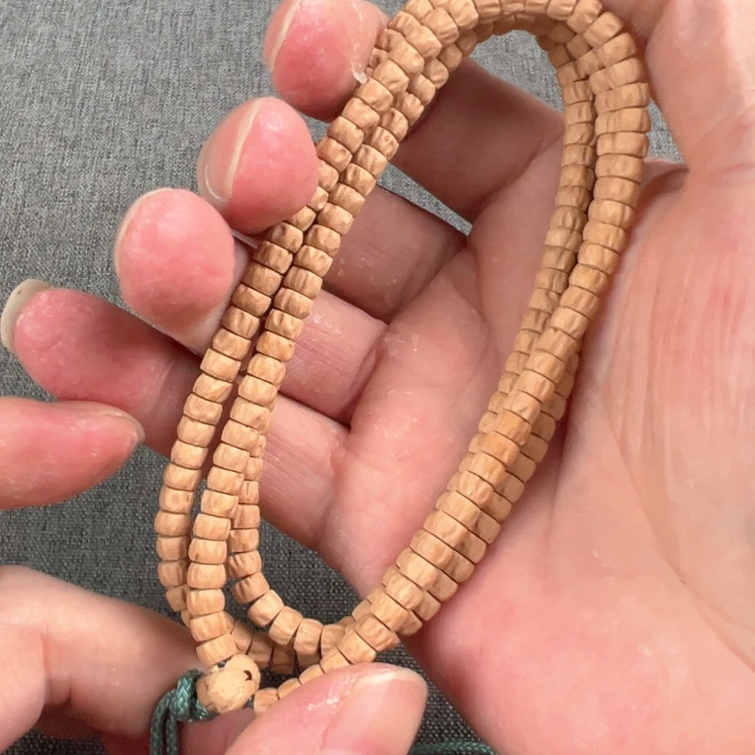 金刚菩提吊坠百香籽药片