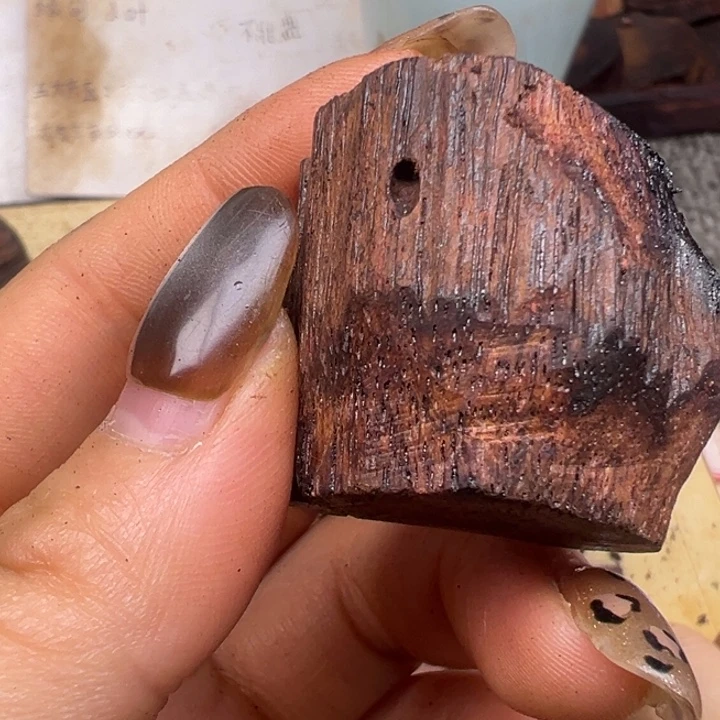 降真香降真香随形吊坠大小不一