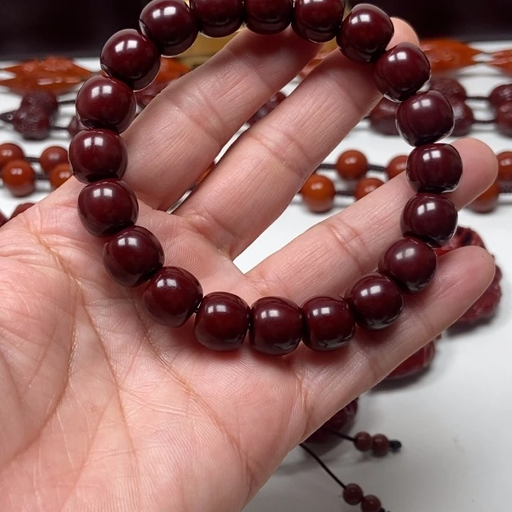 简***美吊坠橄榄核猴头手串