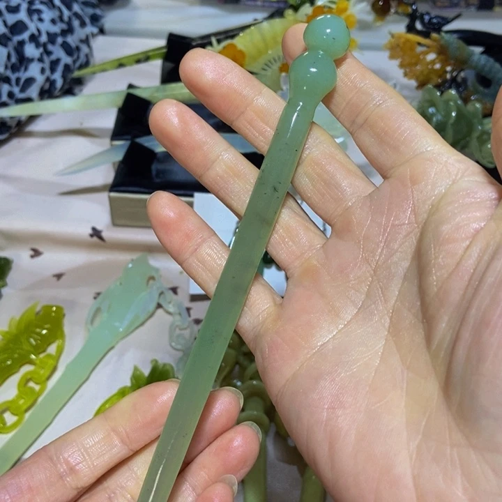 蛇纹石玉发簪未镶嵌佑**贝
