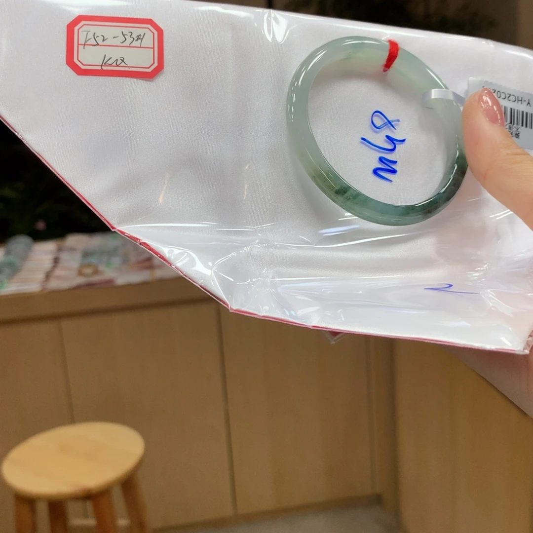 未镶嵌手镯翡翠不退不换