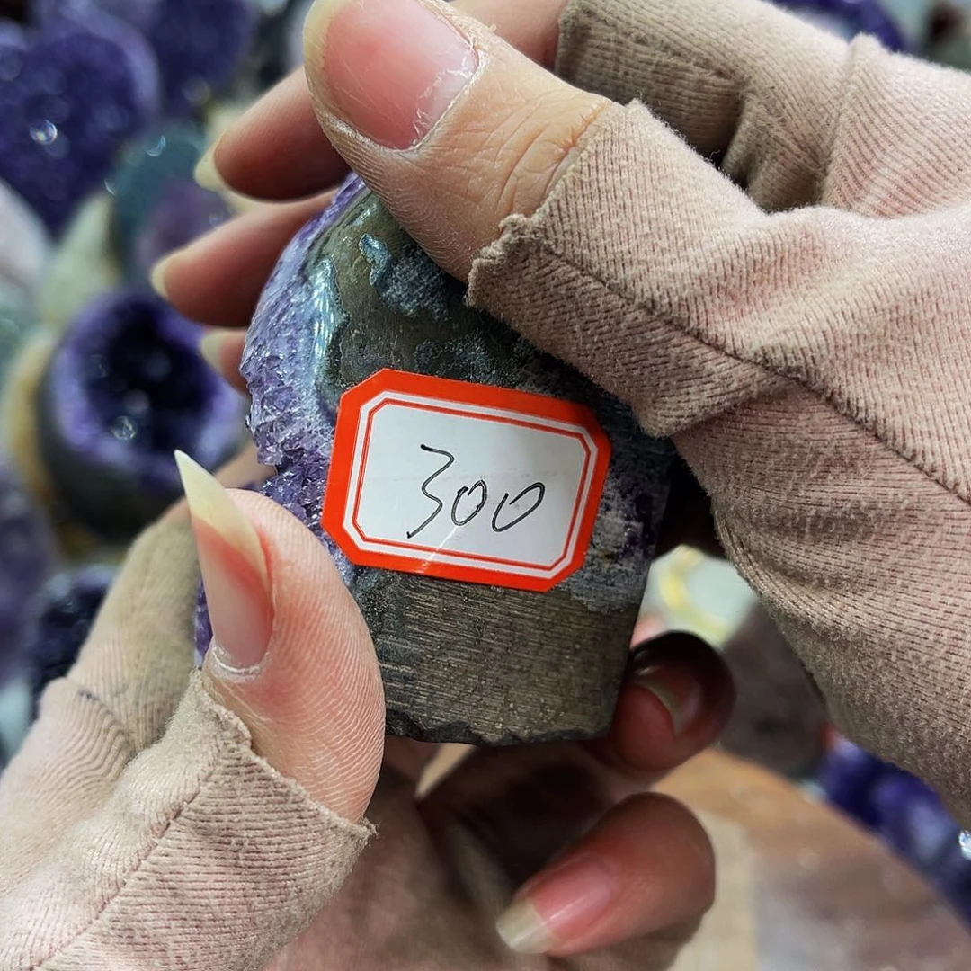 水晶随形摆件未镶嵌