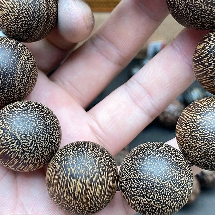 沉香沉香碎屑越南芽庄白奇55