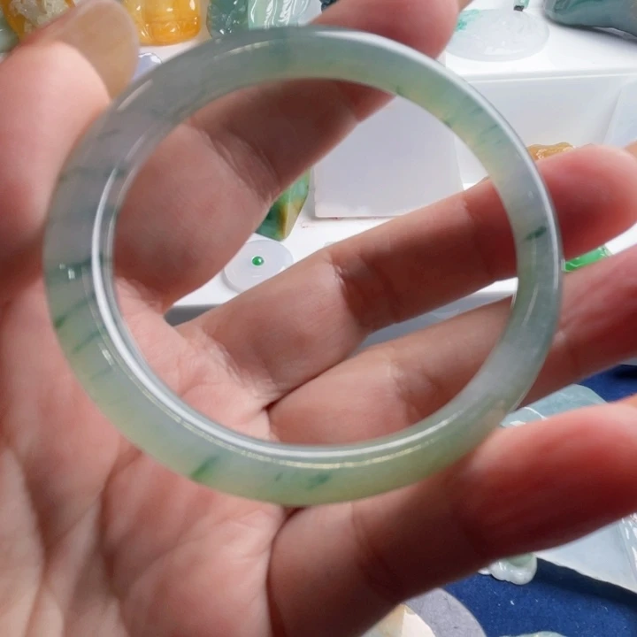 翡翠未镶嵌颈饰天然翡翠
