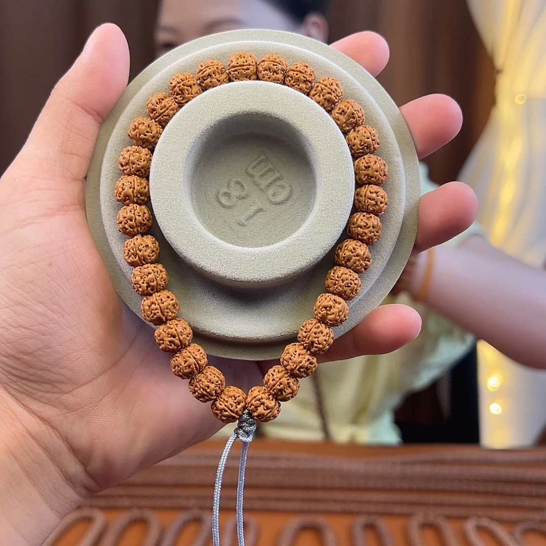 吊坠金刚菩提10mm 小金刚蜂窝手持