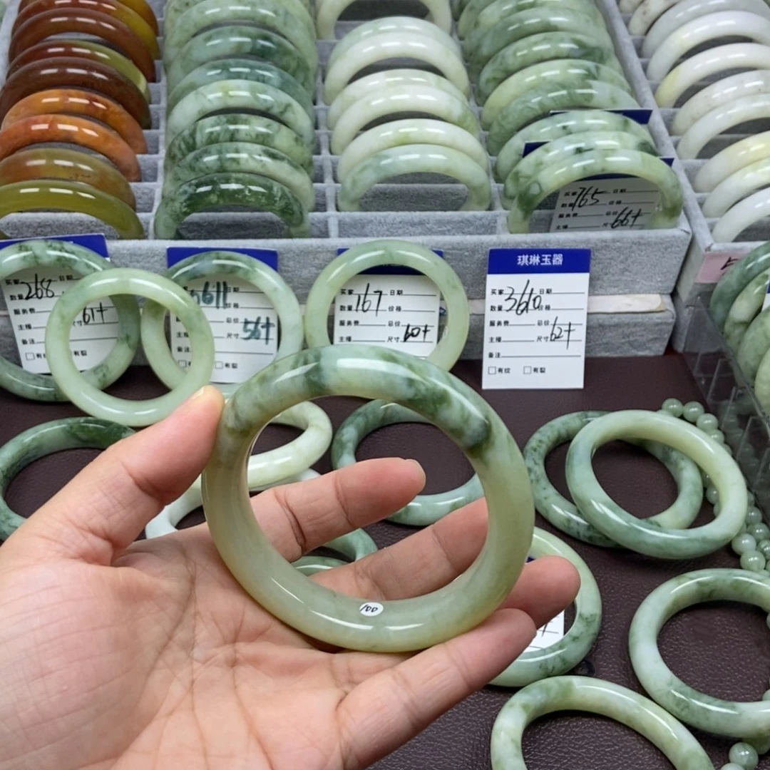 贺***4蛇纹石玉未镶嵌手镯