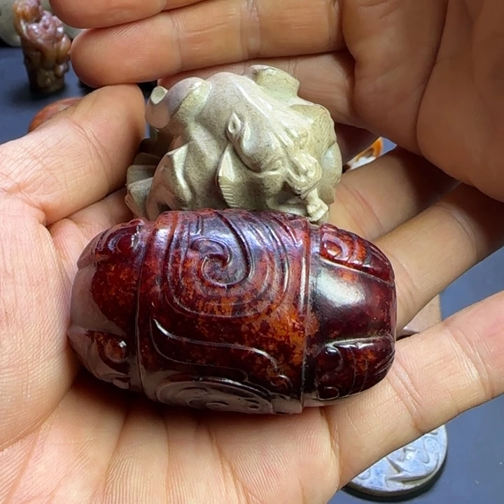 琢***磨和田玉未镶嵌挂件