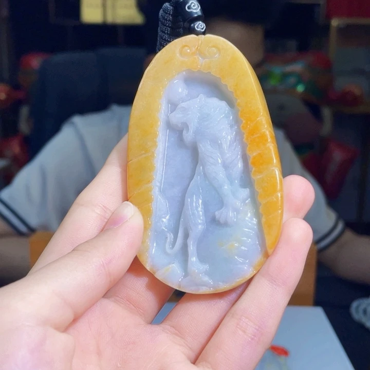 翡翠未镶嵌吊坠(不含链)A23