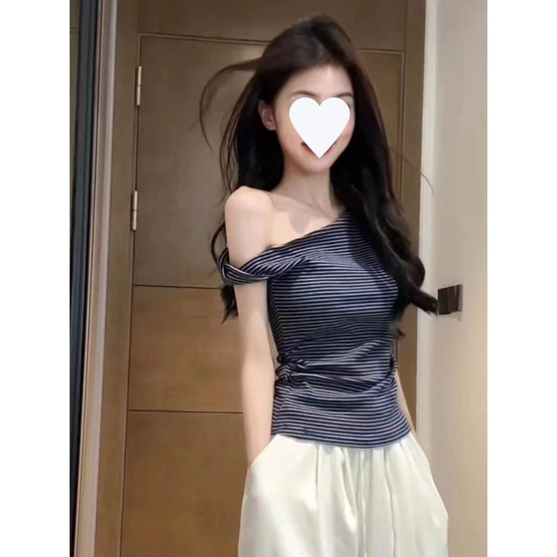 辣妹风气质斜肩露肩不规则短款设计感短袖T恤女夏季新款