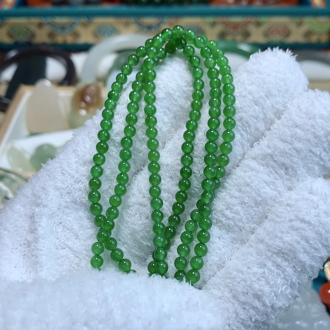 和田玉（碧玉）颈饰未镶嵌