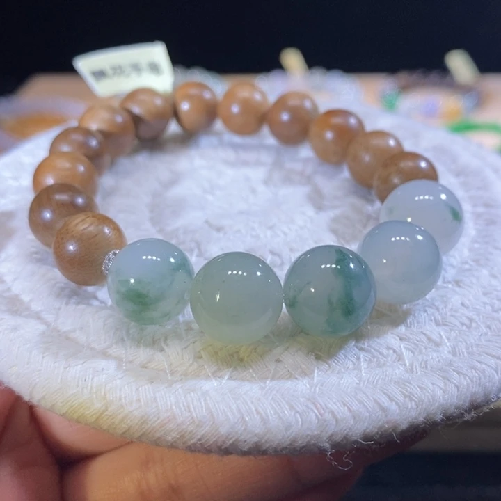 翡翠未镶嵌吊坠(不含链)翡翠冰飘花手串