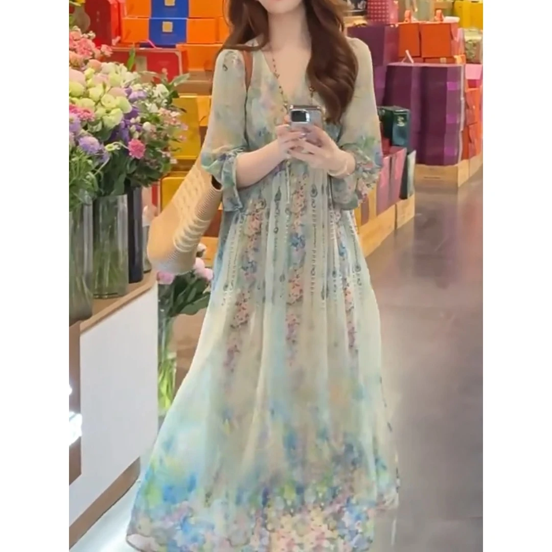 夏季新款气质时尚慵懒法式连衣裙女2025大码宽松显瘦碎花温柔风裙