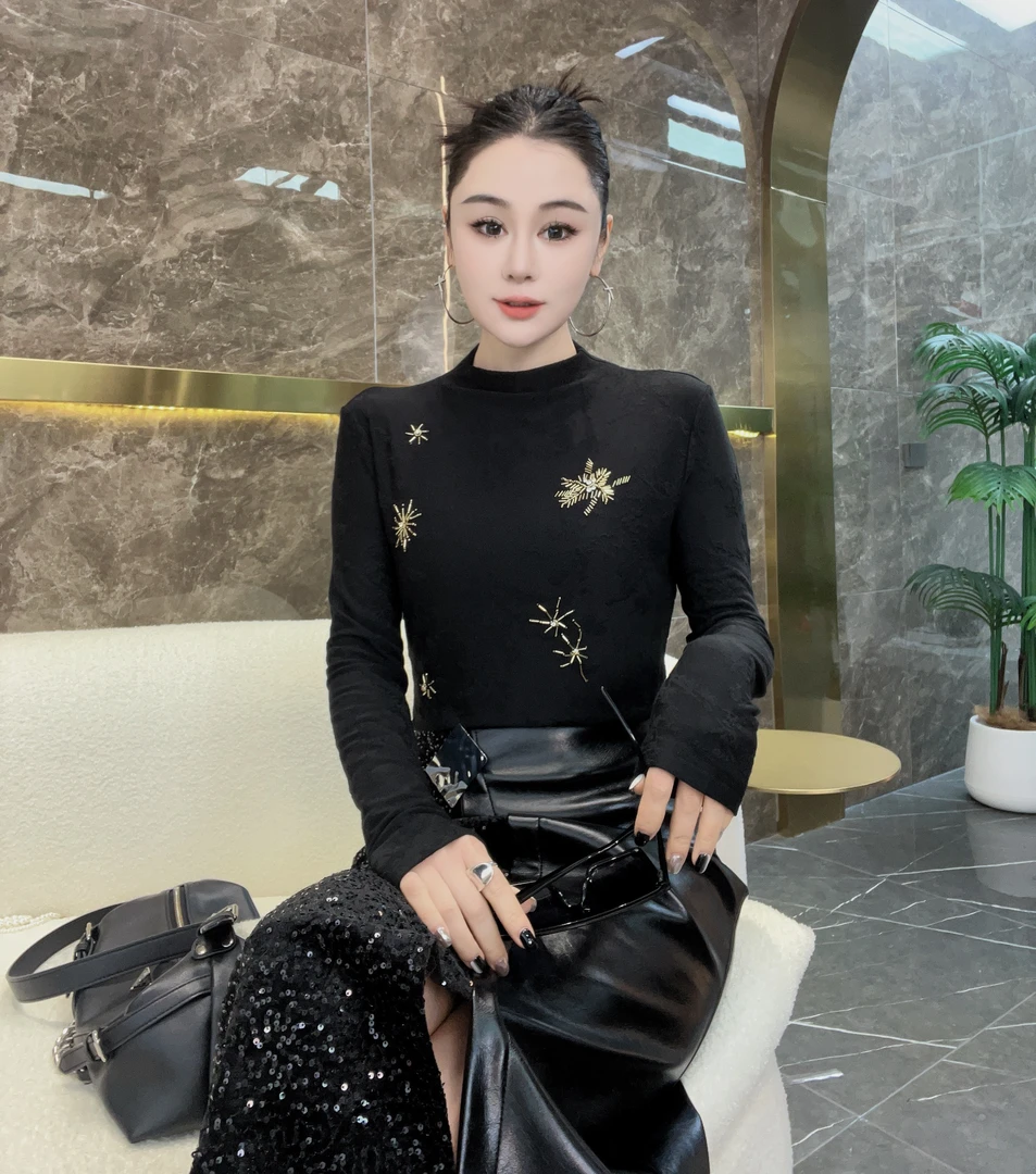 新款 立体印花加绒保暖订珠羊毛打底衫