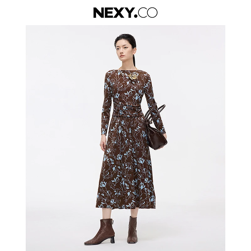 /NEXY.CO/奈蔻碎花气质长袖复古法式长款印花显瘦连衣裙XF06204C8