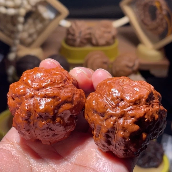 吊坠桃核疙瘩龙金刚菩提子42