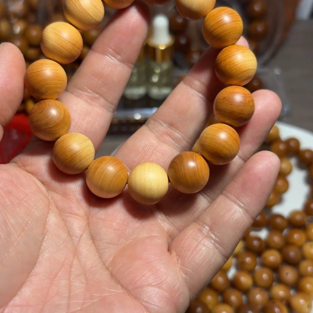 柏木（崖柏）J****y太行崖柏1.5鸡油黄