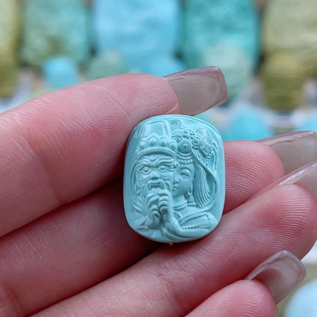 绿松石未镶嵌珠宝奇石