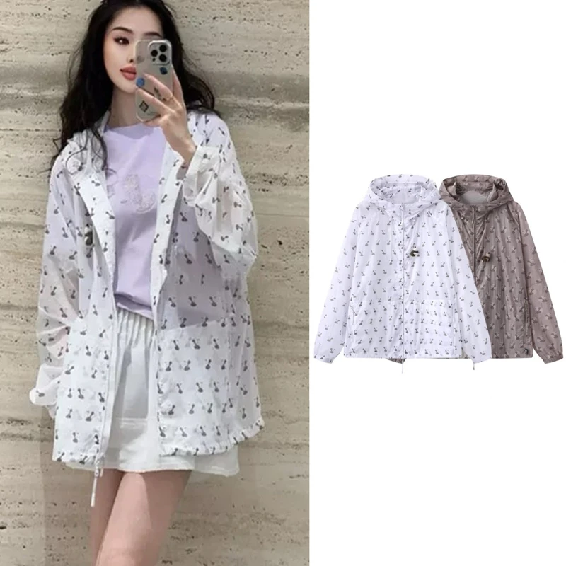 轻薄熊猫满印花外套女户外休闲长袖连帽防晒衣