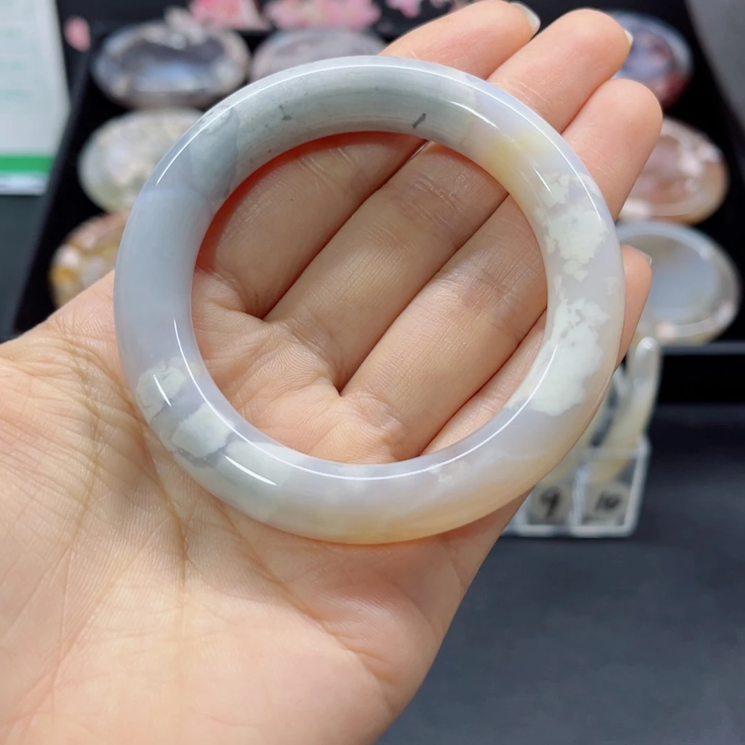 玛瑙/玉髓手镯未镶嵌53.54